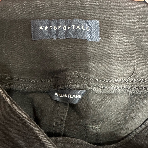 Women's Black Flared Jean - Picture 8 of 8